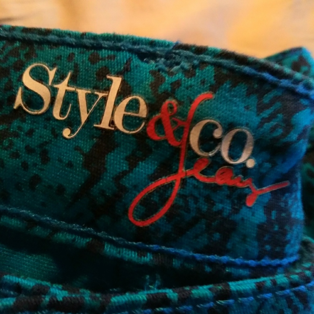 Royal blue python jeans - Picture 3 of 4